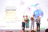 Vietnamese images shine in two international songs